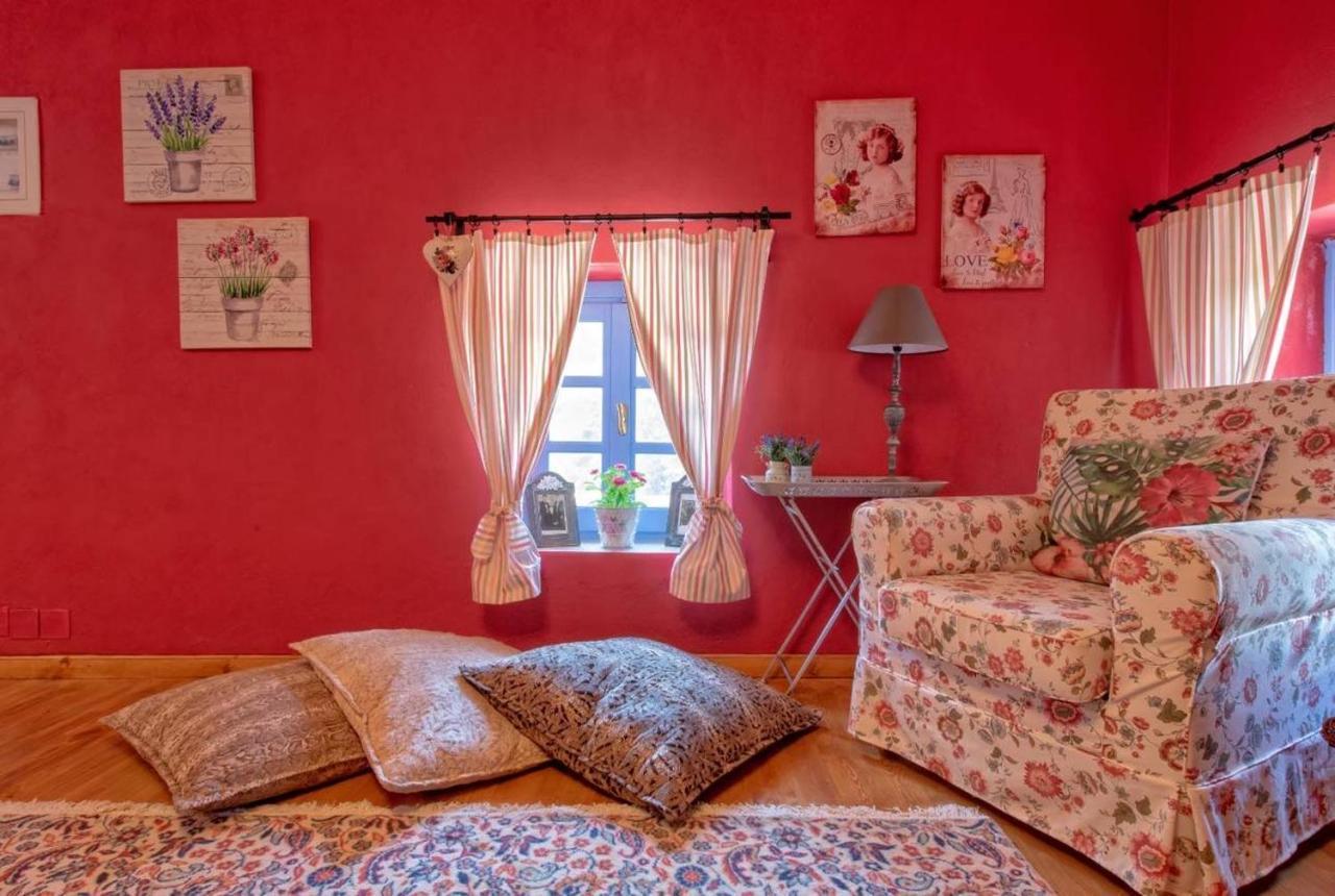 Minodora'S Guesthouse Dikorfo Buitenkant foto