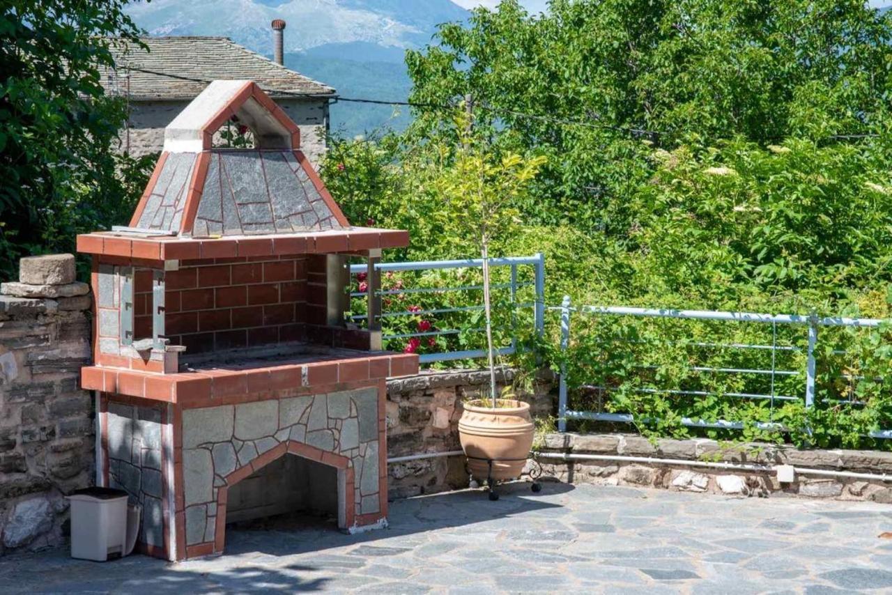 Minodora'S Guesthouse Dikorfo Buitenkant foto